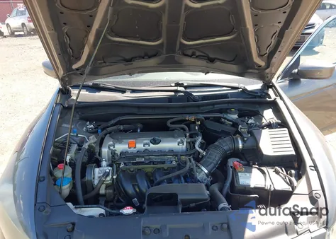 2010 Honda Accord 2.4 Ex from USA, damaged, VIN 1HGCP2F7XAA116439